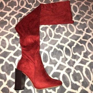 NEW Women’s Thigh High Boots !